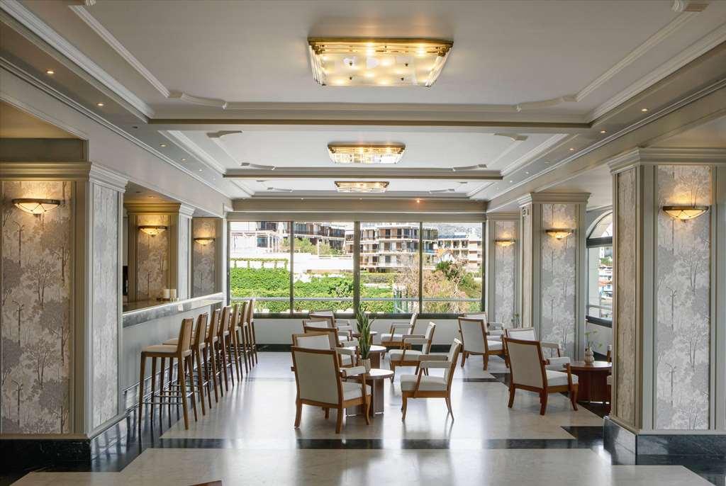 Hotel Ramada By Wyndham, Athens Club Attica Riviera Néa Mákri Restaurante foto