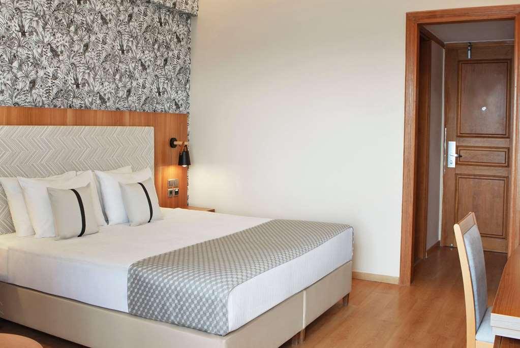 Hotel Ramada By Wyndham, Athens Club Attica Riviera Néa Mákri Habitación foto